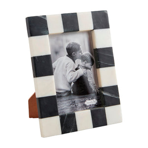 Black & White Check Frame