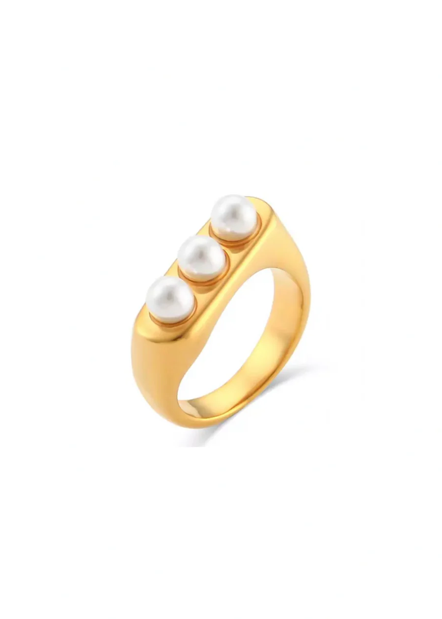 Triple Pearl Ring-Size 7